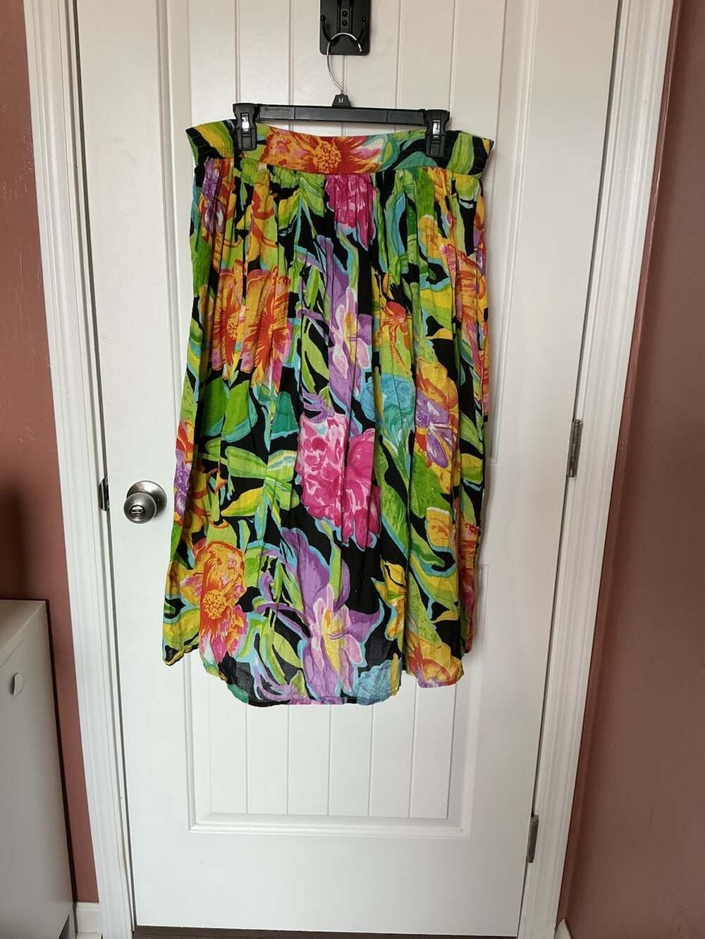 Vintage Michel 100% Cotton Floral Print Midi Skirt Small Black/Green